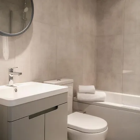 Harlow 3 * Harrogate